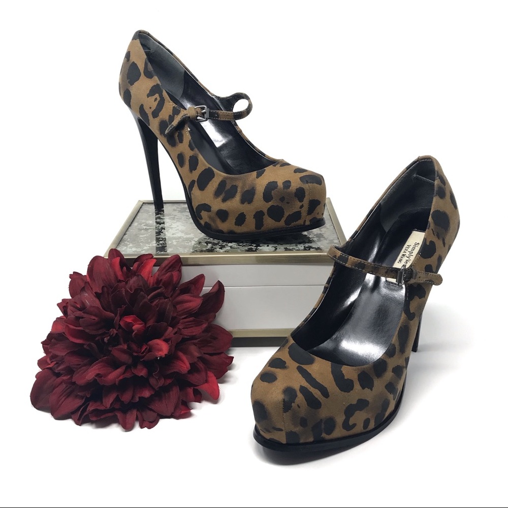 Vera Wang Leopard Print Platform Mary Jane Shoe